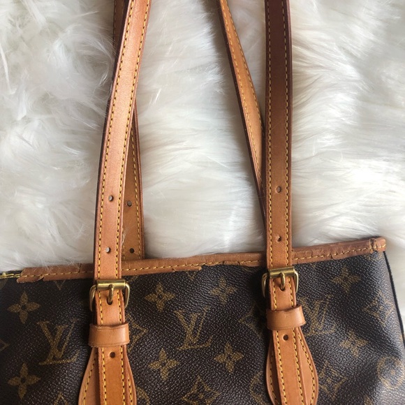 Authentic Louis Vuitton PM bucket - Picture 7 of 7